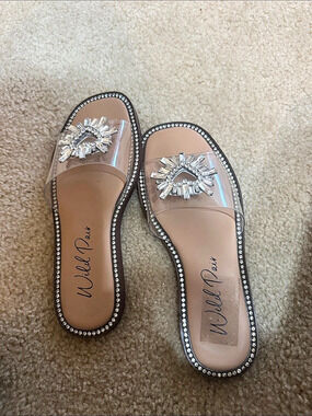 Wild Pair Caprie Rhinestone Slip-On Slide Sandals Slide Sandals Pink